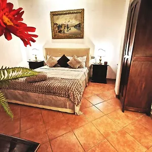 Borgo Ognissanti And Charming Location , Florencia Italia